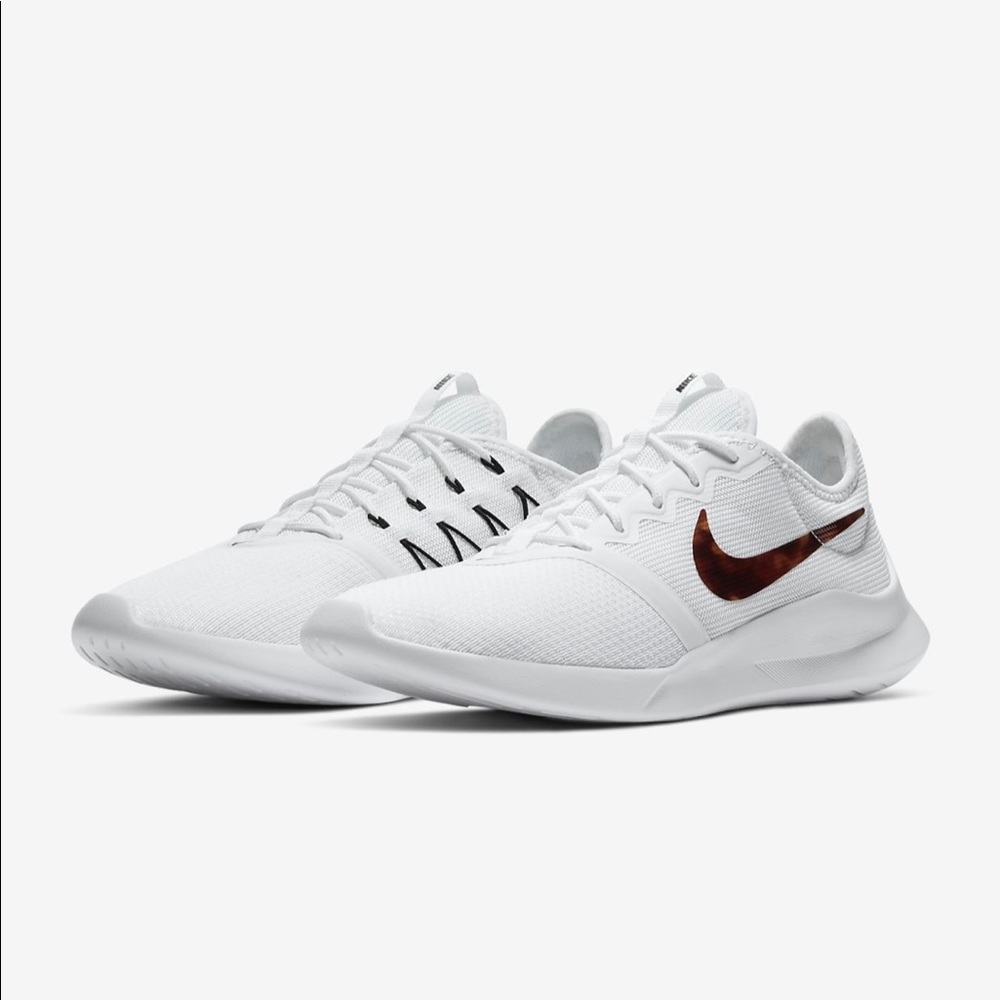 WMNS Nike VTR